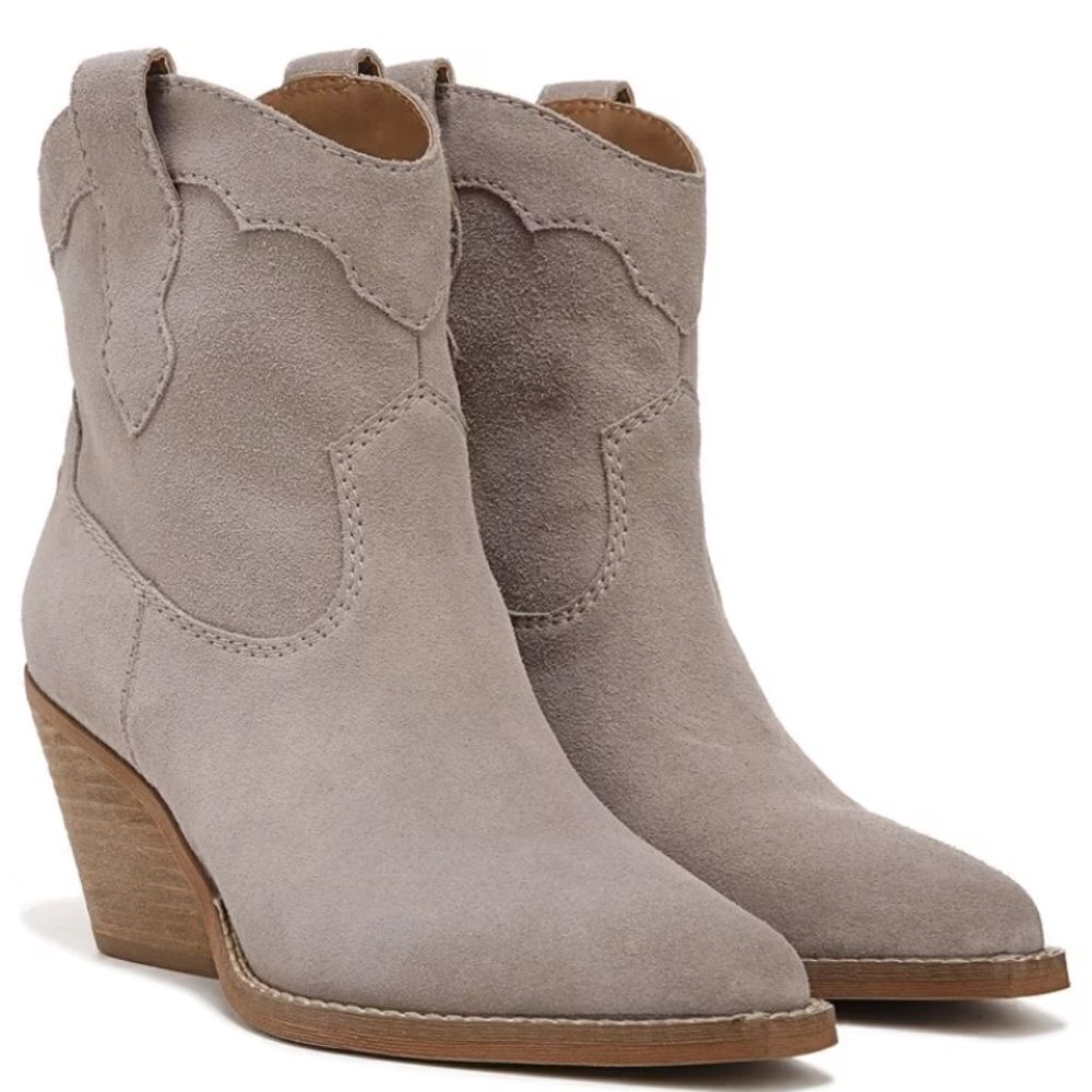ZODIAC Women's Roslyn Western Booties